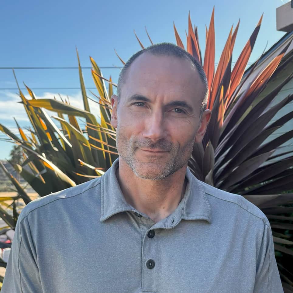 Dr. Jonathan Hayles